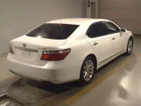 Lexus LS лот № 4286 оценка RA  с аукциона в Японии 1