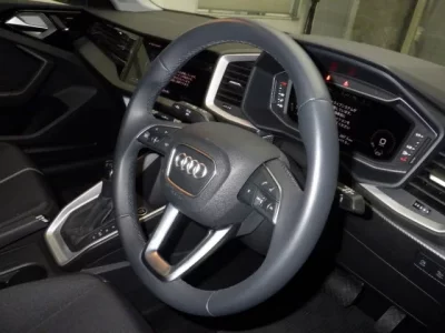 Audi A1  с аукциона в Японии