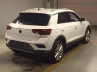 Volkswagen T-ROC лот № 5025 оценка 4.5  с аукциона в Японии 1