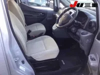 Nissan NV200 лот № 1051 оценка R  с аукциона в Японии 3