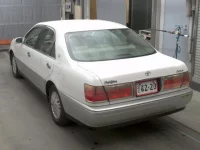Toyota CROWN лот № 2087 оценка 4  с аукциона в Японии 1
