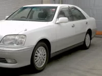 Toyota CROWN лот № 2087 оценка 4  с аукциона в Японии 3
