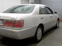 Toyota CROWN лот № 2087 оценка 4  с аукциона в Японии 4