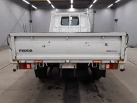 Mazda BONGO лот № 7002 оценка 3  с аукциона в Японии 8