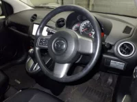 Mazda DEMIO лот № 2106 оценка 3.5  с аукциона в Японии 2