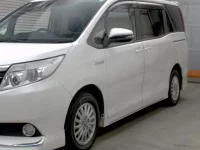 Toyota NOAH лот № 2109 оценка R  с аукциона в Японии 3