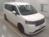 Honda STEP WAGON лот № 30595 оценка 4.5  с аукциона в Японии 4