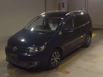 Volkswagen GOLF TOURAN