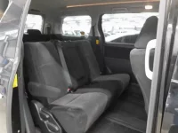 Toyota ALPHARD лот № 30597 оценка 3  с аукциона в Японии 9