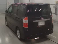 Toyota NOAH лот № 30598 оценка 3.5  с аукциона в Японии 5