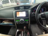 Toyota MARK X лот № 30604 оценка 3.5  с аукциона в Японии 8