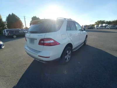 Mercedes-Benz ML CLASS