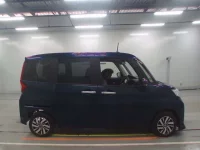 Toyota ROOMY лот № 30620 оценка 4  с аукциона в Японии 2