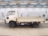 Nissan ATLAS лот № 7033 оценка 3  с аукциона в Японии 3