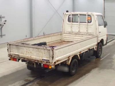 Nissan ATLAS  с аукциона в Японии