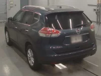 Nissan X-TRAIL лот № 30624 оценка 4.5  с аукциона в Японии 4