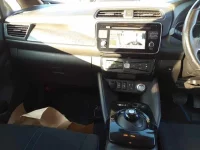 Nissan LEAF лот № 30626 оценка R  с аукциона в Японии 6