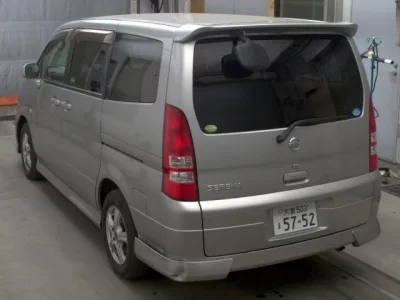 Nissan SERENA  с аукциона в Японии