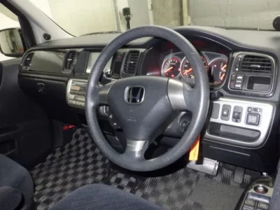 Honda STEP WAGON  с аукциона в Японии