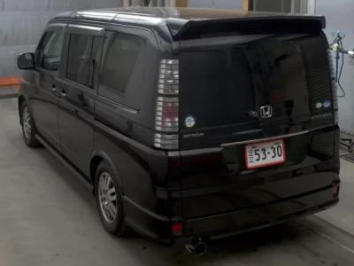 Honda STEP WAGON  с аукциона в Японии