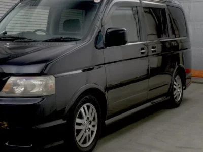 Honda STEP WAGON  с аукциона в Японии