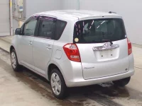 Toyota RACTIS лот № 5508 оценка 3.5  с аукциона в Японии 5