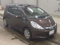 Honda FIT лот № 5520 оценка R  с аукциона в Японии 4