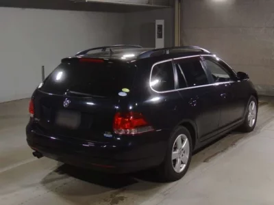 Volkswagen GOLF VARIANT  с аукциона в Японии