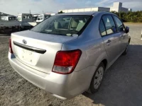 Toyota COROLLA AXIO лот № 3025 оценка 4  с аукциона в Японии 2
