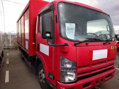 Isuzu ELF