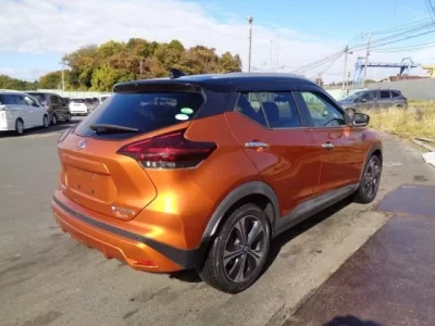 Nissan KICKS