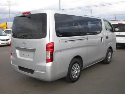 Nissan CARAVAN VAN  с аукциона в Японии