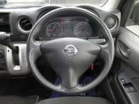 Nissan CARAVAN VAN лот № 3609 оценка 3  с аукциона в Японии 4