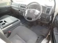 Toyota HIACE VAN лот № 54 оценка 3.5  с аукциона в Японии 2