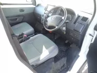 Toyota LITE ACE TRUCK лот № 90 оценка 3  с аукциона в Японии 2