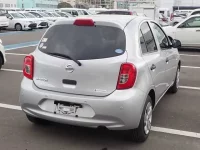 Nissan MARCH лот № 98 оценка 4  с аукциона в Японии 1