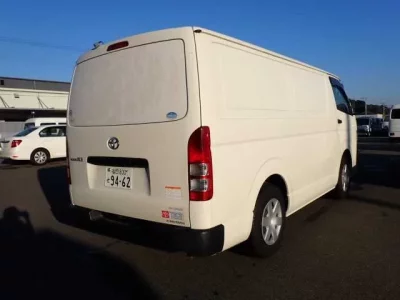 Toyota REGIUS ACE VAN