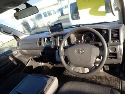 Toyota REGIUS ACE VAN