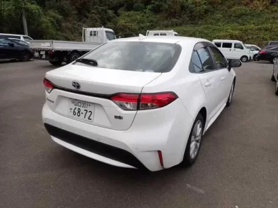 Toyota COROLLA  с аукциона в Японии
