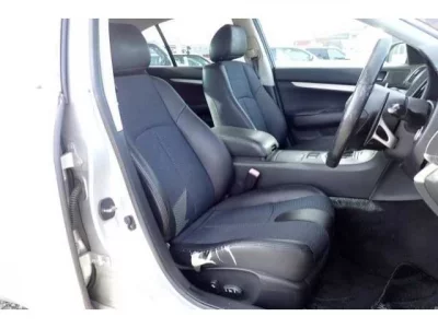 Nissan SKYLINE  с аукциона в Японии