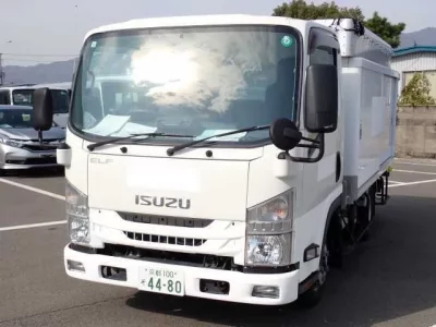 Isuzu ELF  с аукциона в Японии