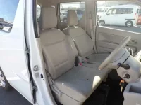 Suzuki WAGON R лот № 295 оценка 3  с аукциона в Японии 5