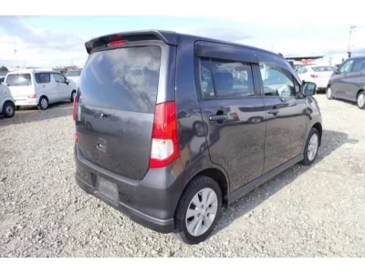 Suzuki WAGON R  с аукциона в Японии