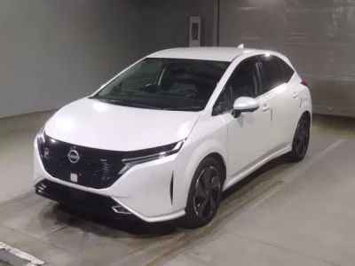 Nissan AURA  с аукциона в Японии