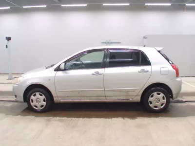 Toyota ALLEX  с аукциона в Японии