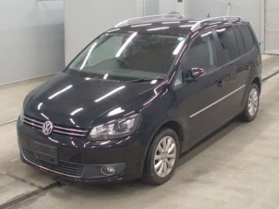 Volkswagen GOLF TOURAN