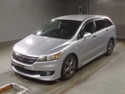Honda STREAM  с аукциона в Японии