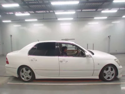 Toyota CELSIOR  с аукциона в Японии