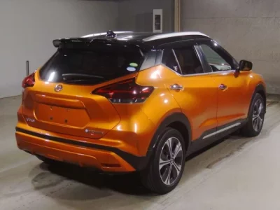 Nissan KICKS
