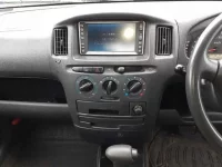 Toyota PROBOX лот № 5602 оценка 2  с аукциона в Японии 8